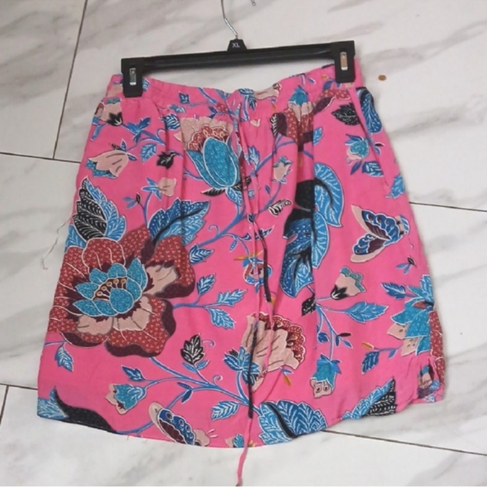 🔥 LOFT Pink and Blue Floral Skirt